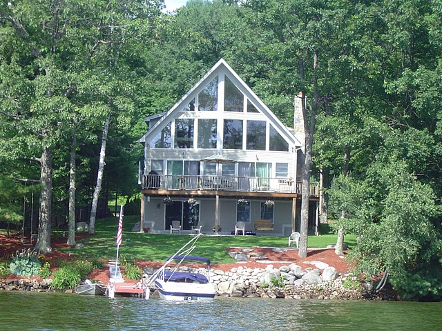 A walk out basement that flows out to a patio, backyard and lake.