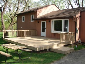 Maui Deck Staining